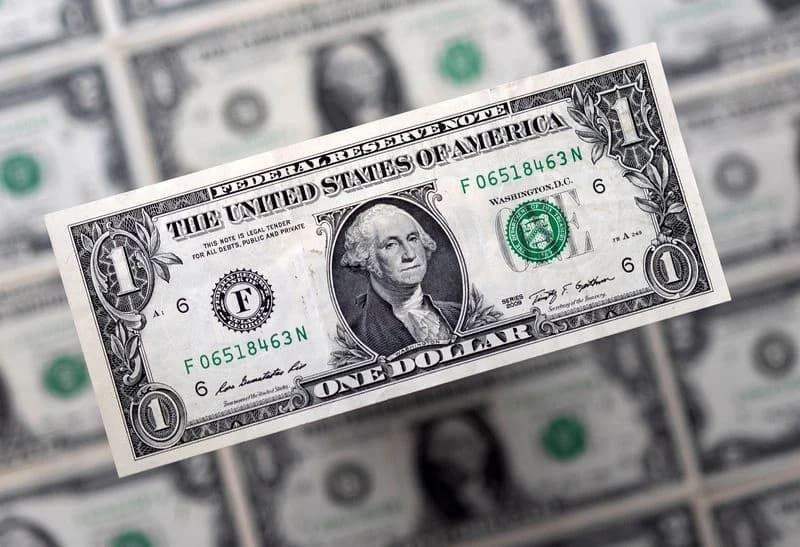 الدولار يتراجع 250 ديناراً في الأسواق العراقية