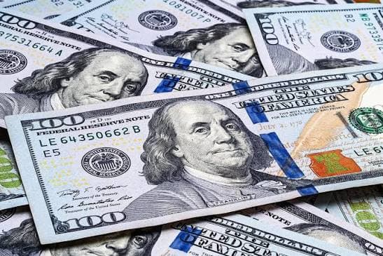 تعرف على أسعار صرف الدولار في الاسواق المحلية