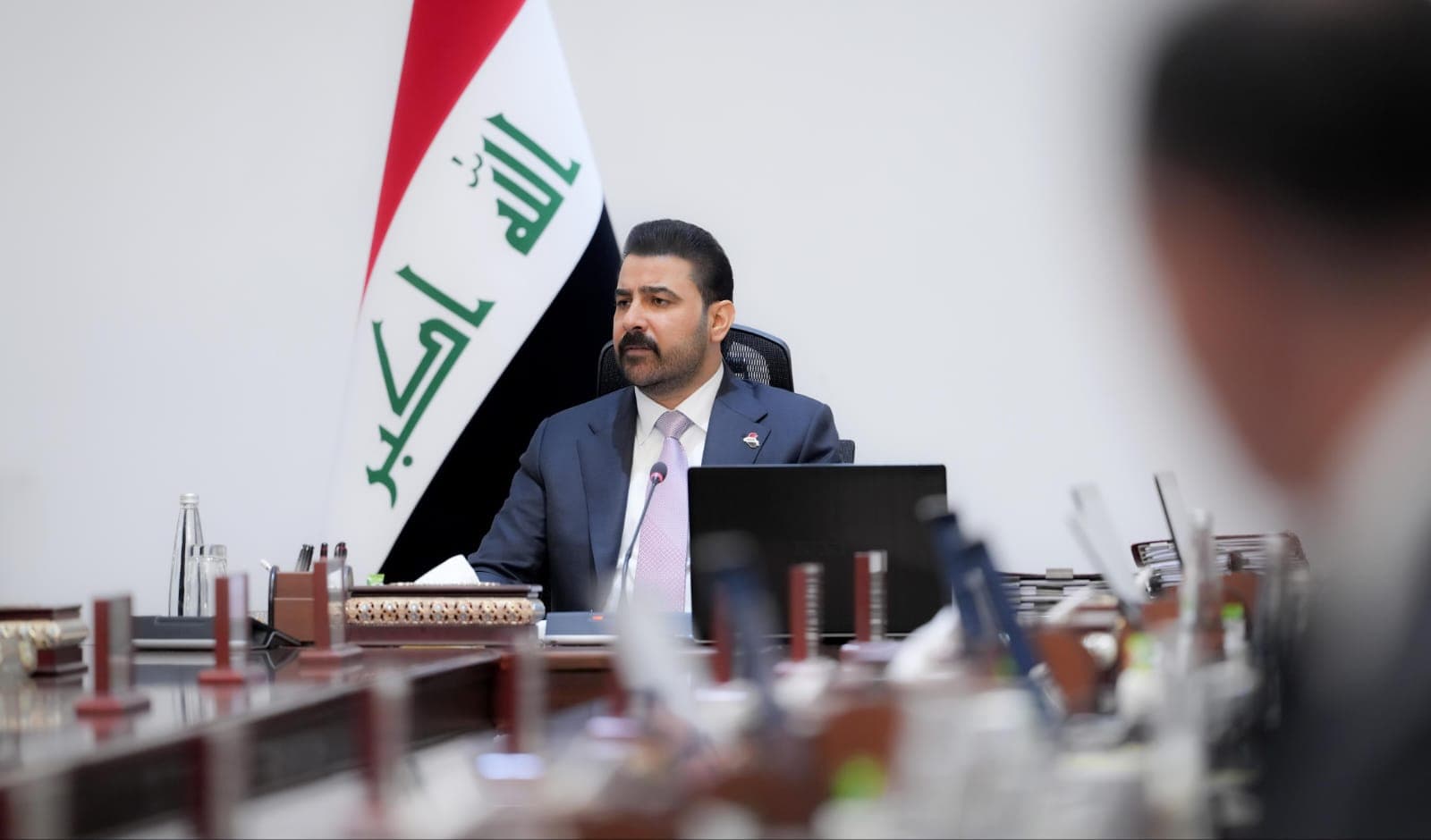 مجلس الوزراء يصوت على إحالة اختصاص التدقيق المسبق للعقود الحكومية إلى ديوان الرقابة المالية الاتحادي