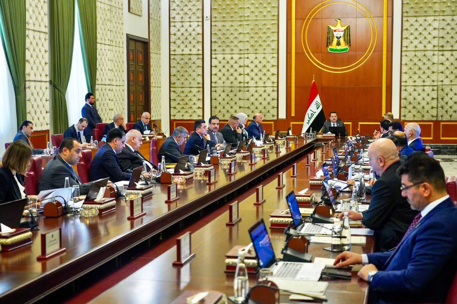 مجلس الوزراء يقرر زيادة الكلف المالي لمطاري بغداد وكربلاء