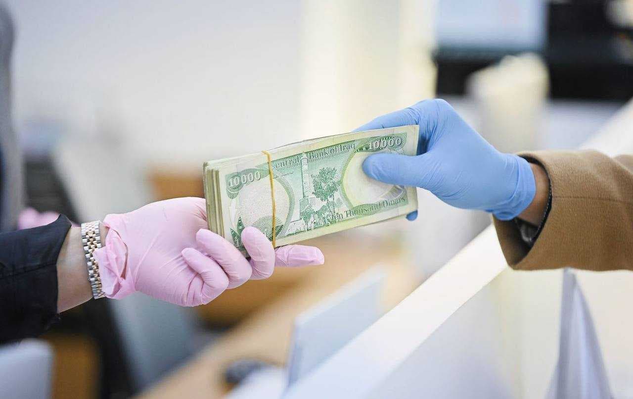 العمل تعلن اطلاق رواتب متقاعدي العمال المضمونين