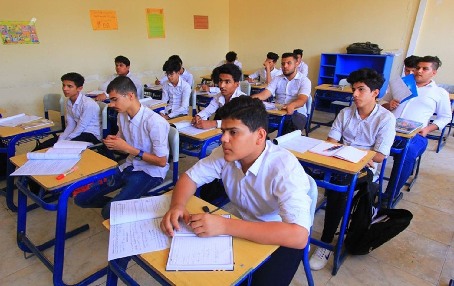 التربية تعلن تضمين الذكاء الاصطناعي ضمن المناهج الدراسية