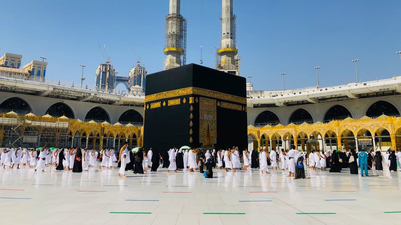 هيئة الحج تدعو كبار السن الفائزين بالقرعة لموسم 2026 الى مراجعة مكاتبها