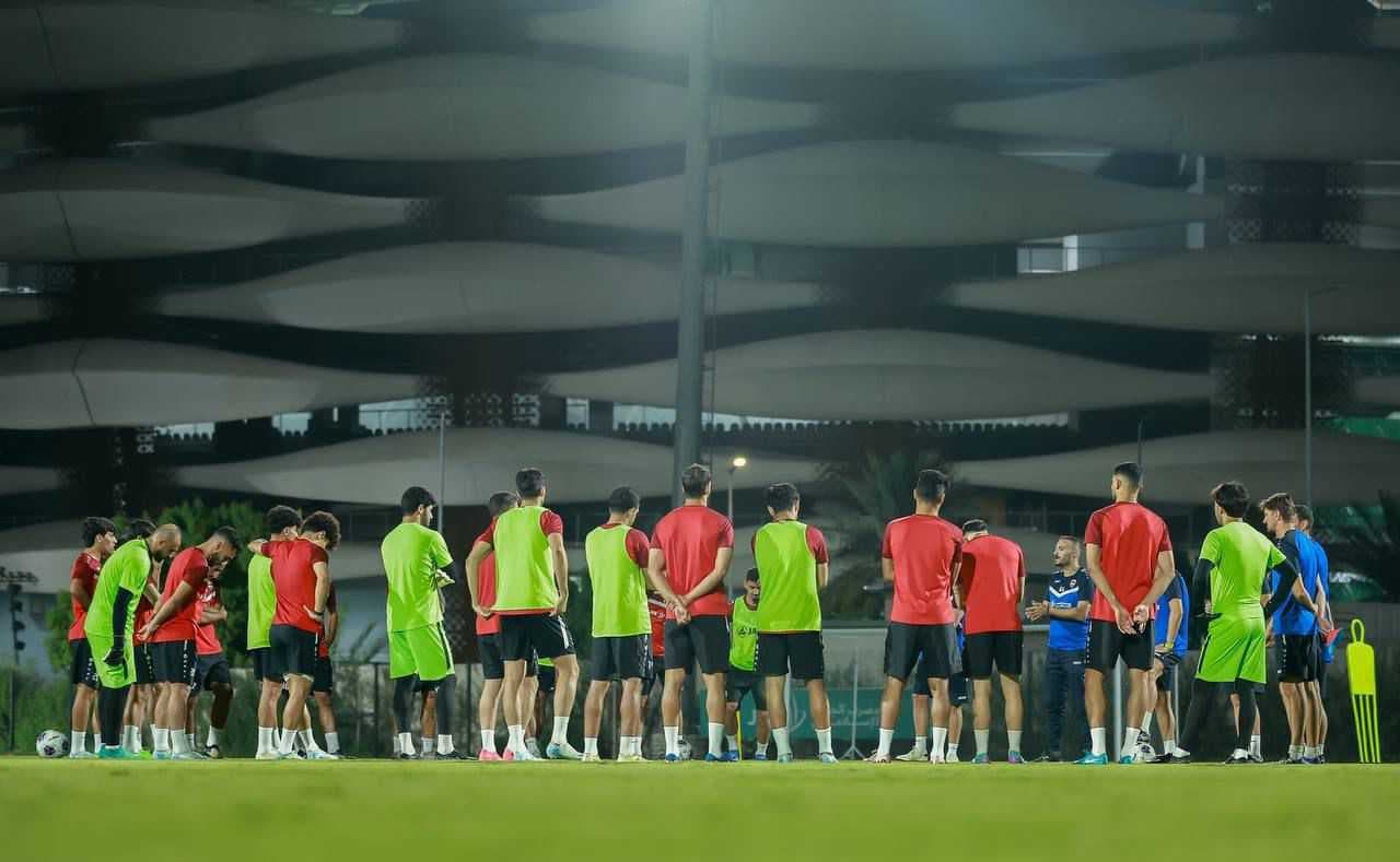 المنتخب العراقي يباشر تدريباته في البصرة