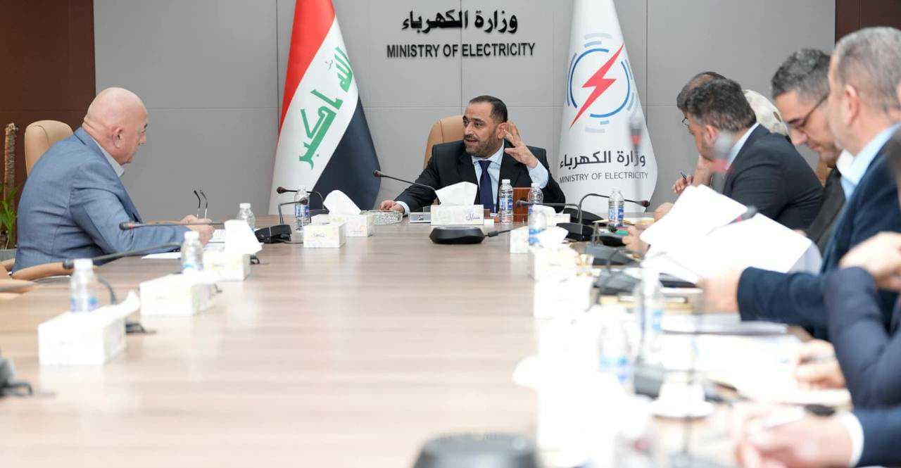 وزير الكهرباء يبحث مع شركة صينية مشاريع الدورات المركبة في المحطات الغازية