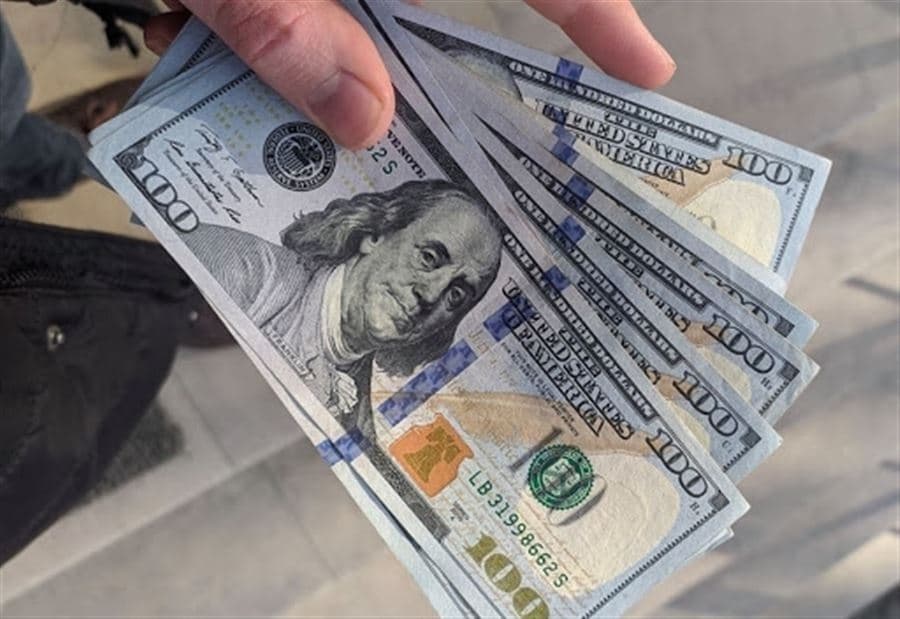 انخفاض أسعار صرف الدولار مع إغلاق البورصة