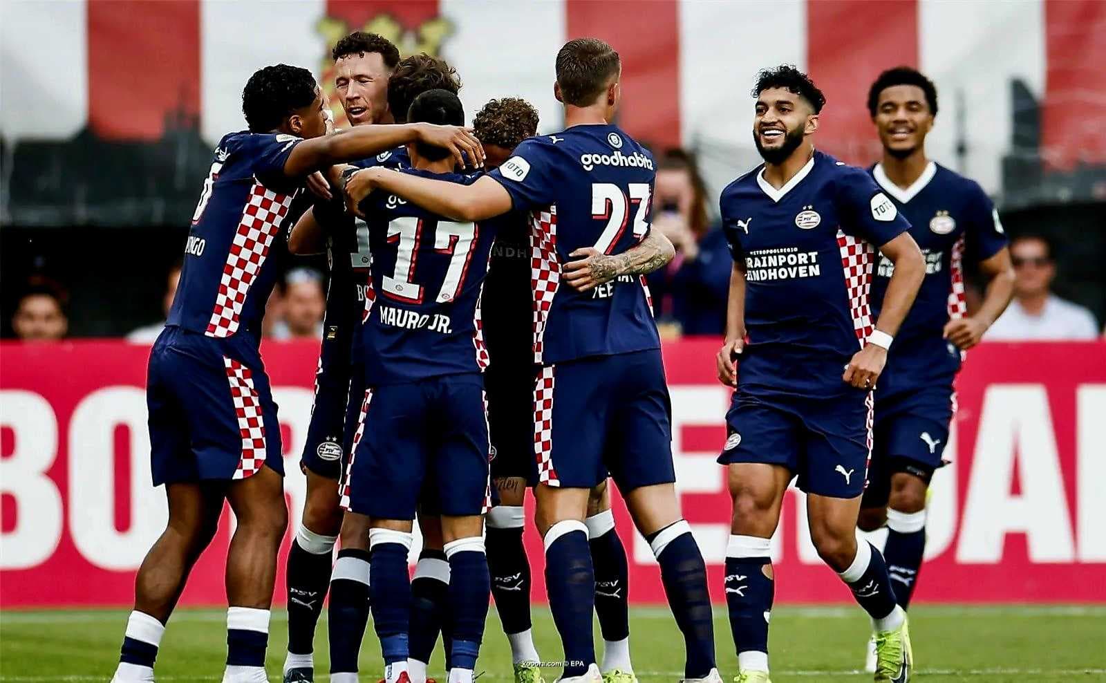 أيندهوفن يتوج بلقب الدوري الهولندي للمرة 26 في تاريخه