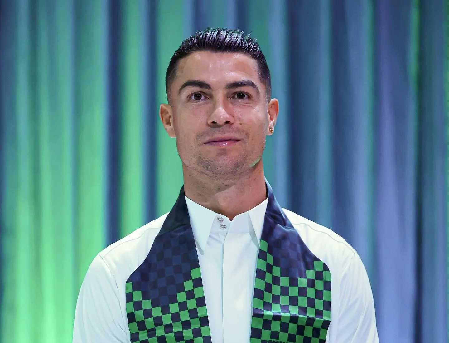 بالزي السعودي كريسيانو رونالدو يحتفل باليوم الوطني لـ المملكة العربية السعودية