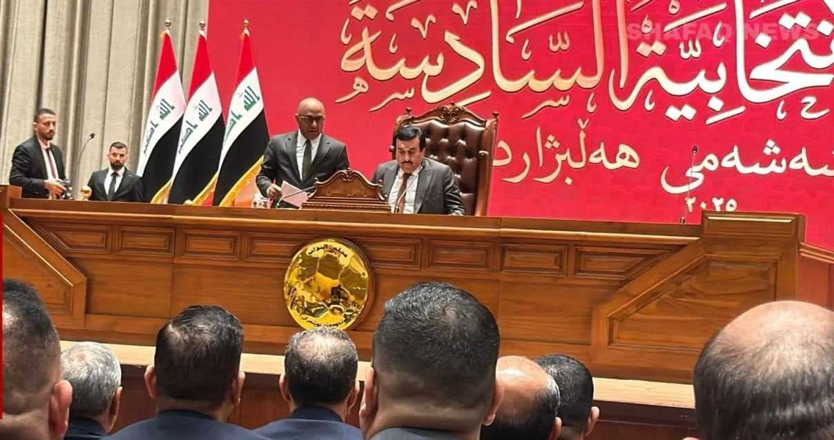 رئيس مجلس القضاء الاعلى يصل مبنى البرلمان.