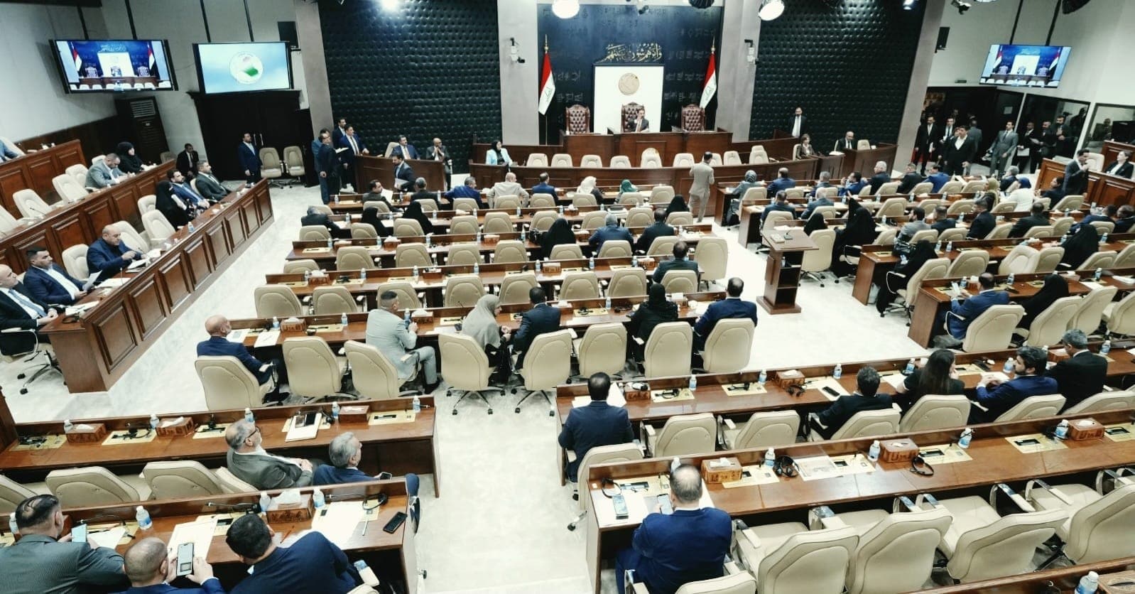 مجلس النواب يعقد جلسته برئاسة الحلبوسي